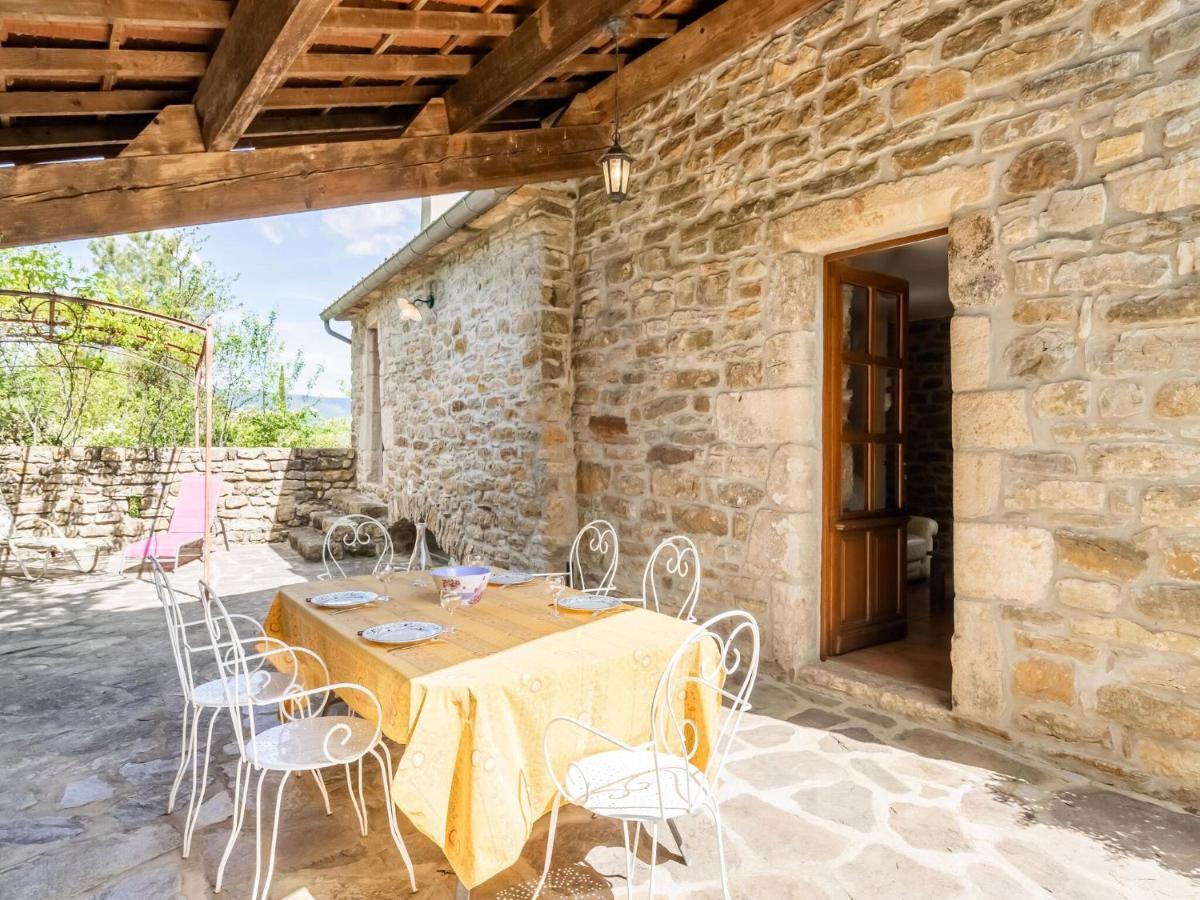 Classy Holiday Home In Les Vans With Pool Chambonas 외부 사진