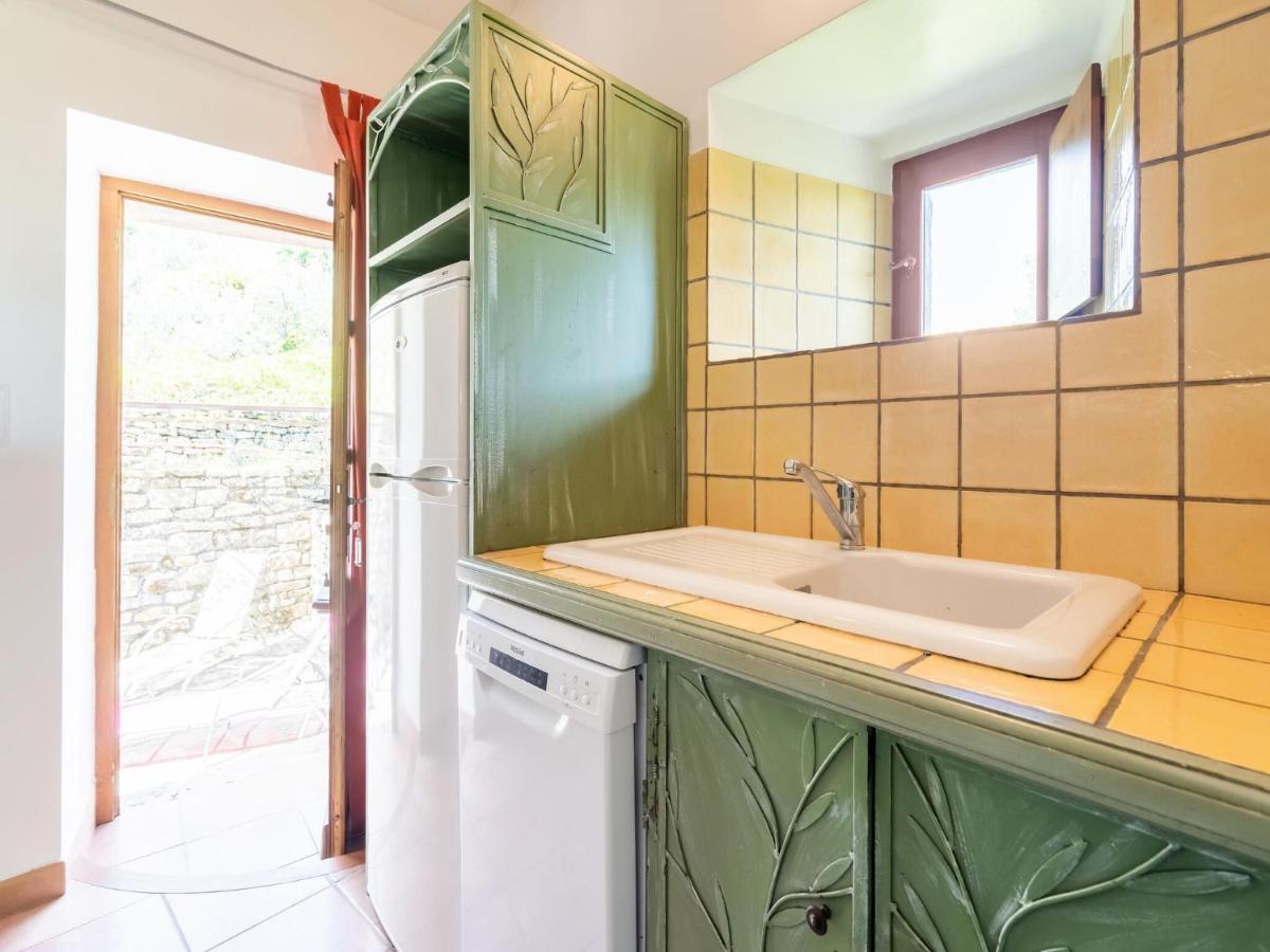 Classy Holiday Home In Les Vans With Pool Chambonas 외부 사진