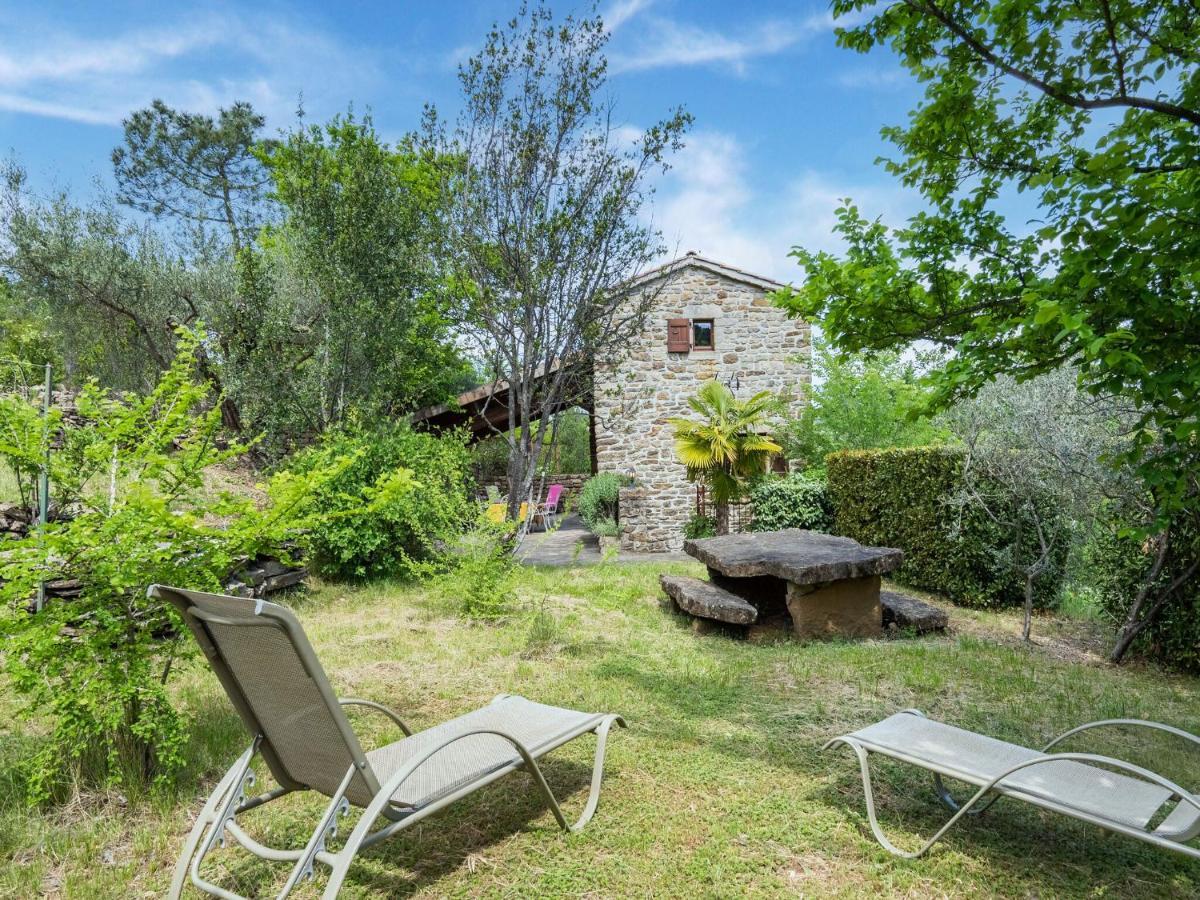 Classy Holiday Home In Les Vans With Pool Chambonas 외부 사진