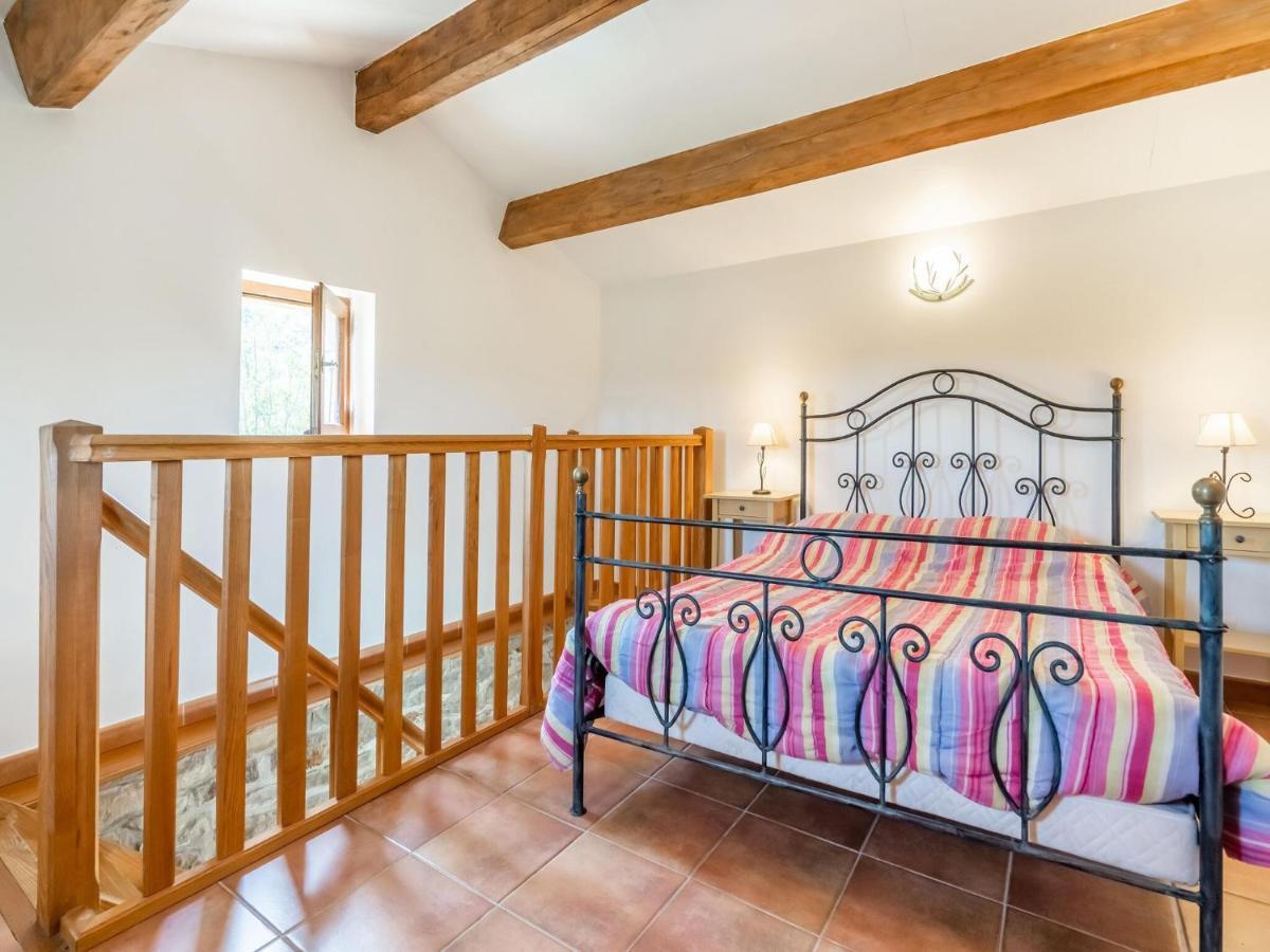 Classy Holiday Home In Les Vans With Pool Chambonas 외부 사진